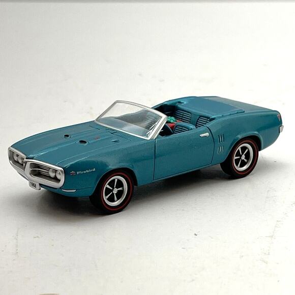 1968 Pontiac Firebird Classic American Car - Hallmark Keepsake Diecast Ornament - Picture 2 of 16